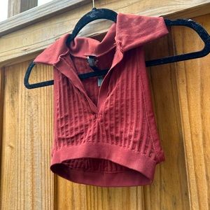 School girl Urban Outfitters crop top